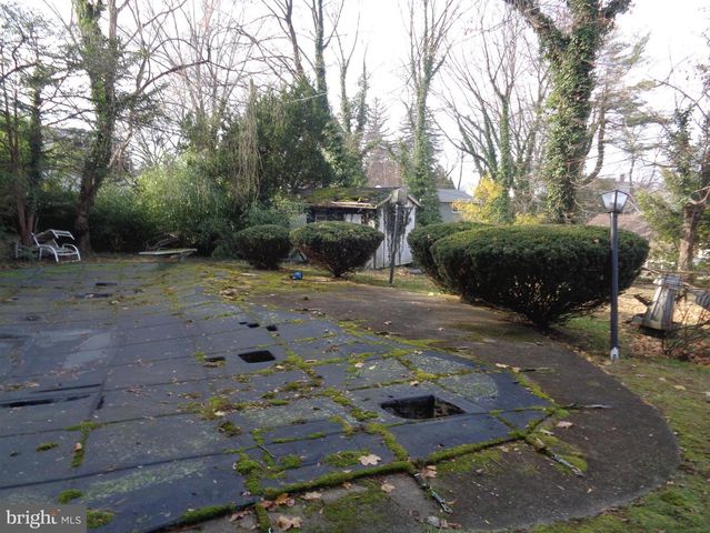 1480 NOBLE RD, Jenkintown, PA 19046