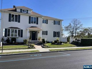 36 Jane Street, East Rutherford, NJ 07073