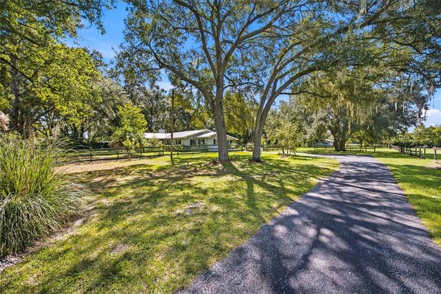 2460 SE 150TH STREET, Summerfield, FL 34491