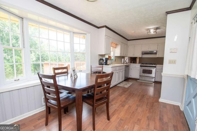 128 Robinhood Drive, Newnan, GA 30263