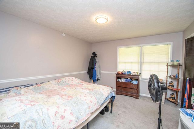 128 Robinhood Drive, Newnan, GA 30263