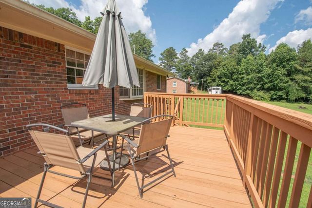 128 Robinhood Drive, Newnan, GA 30263