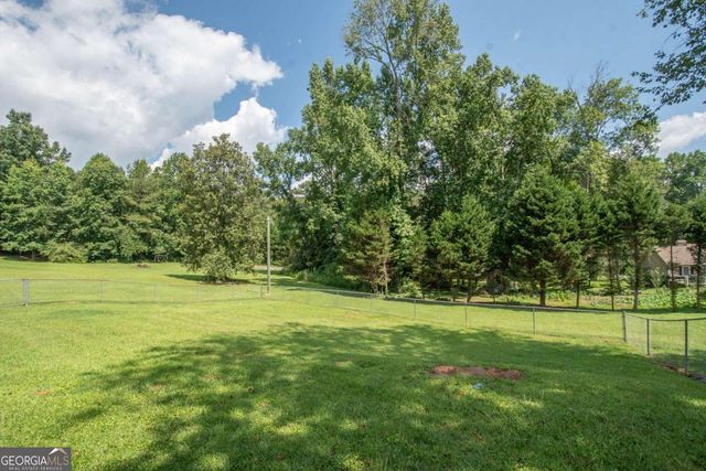 128 Robinhood Drive, Newnan, GA 30263