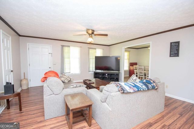 128 Robinhood Drive, Newnan, GA 30263