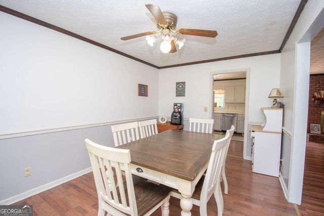 128 Robinhood Drive, Newnan, GA 30263