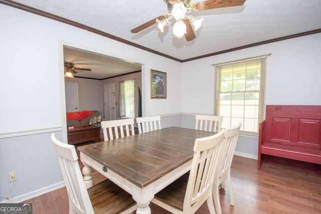 128 Robinhood Drive, Newnan, GA 30263