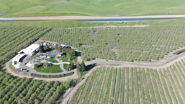 4060 Orestimba Rd, Newman, CA 95360