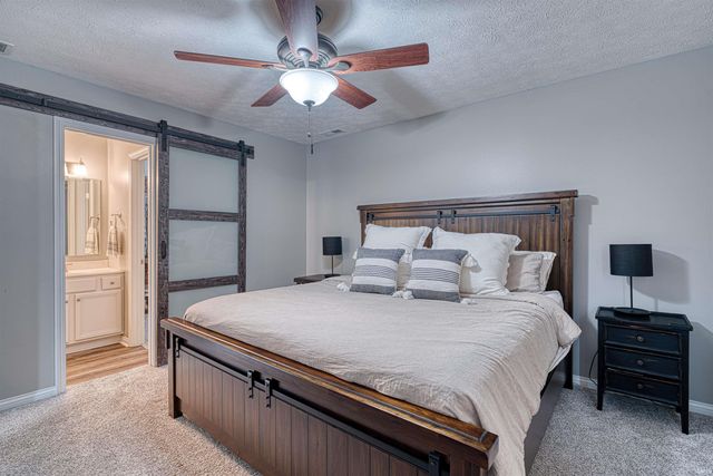 649 Trillium Way, Evansville, IN 47712