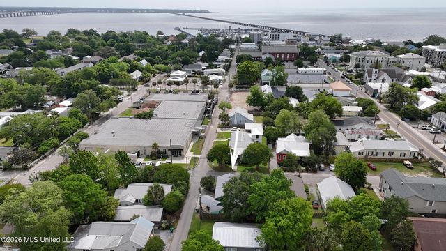 110 N Toulme Street, Bay Saint Louis, MS 39520