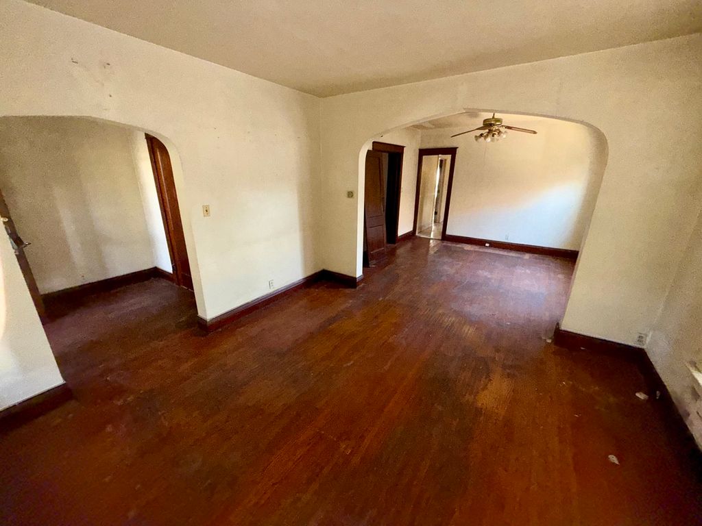 564 E Cass Street, Joliet, IL 60432 — photo 5