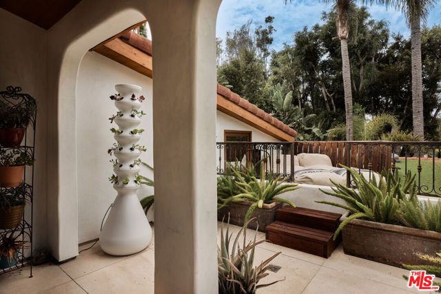 918 N La Jolla Avenue, West Hollywood, CA 90046