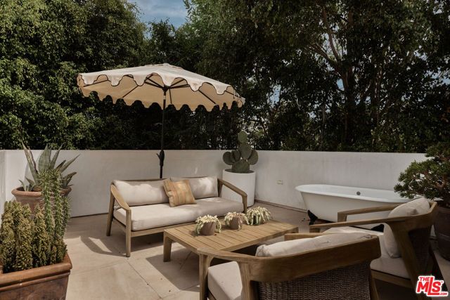 918 N La Jolla Avenue, West Hollywood, CA 90046