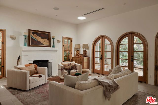 918 N La Jolla Avenue, West Hollywood, CA 90046