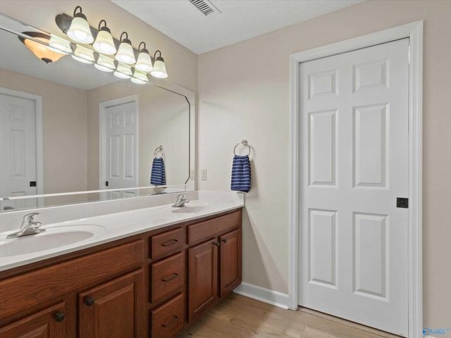 12100 Two Rivers Drive PH-E, Athens, AL 35611