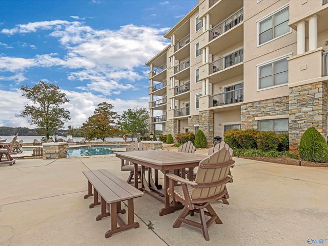 12100 Two Rivers Drive PH-E, Athens, AL 35611