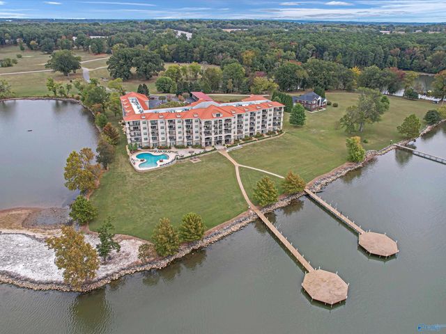 12100 Two Rivers Drive PH-E, Athens, AL 35611