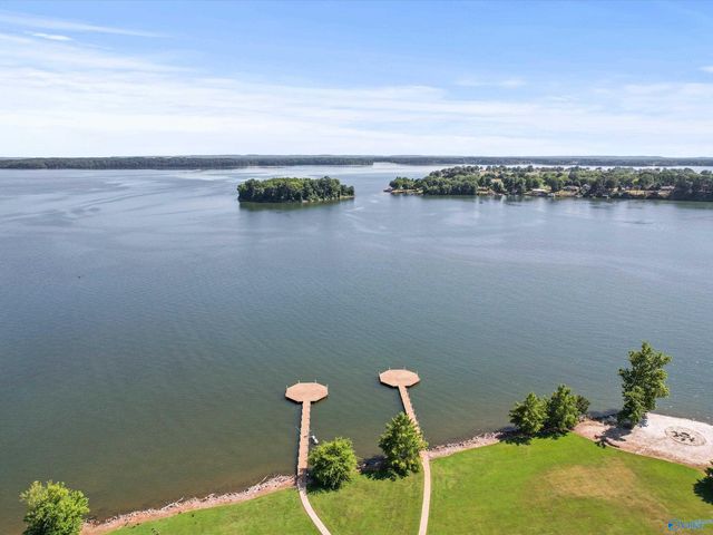 12100 Two Rivers Drive PH-E, Athens, AL 35611