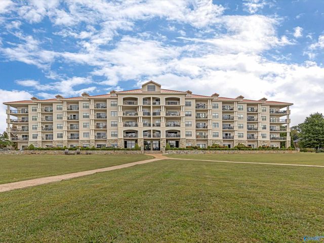 12100 Two Rivers Drive PH-E, Athens, AL 35611