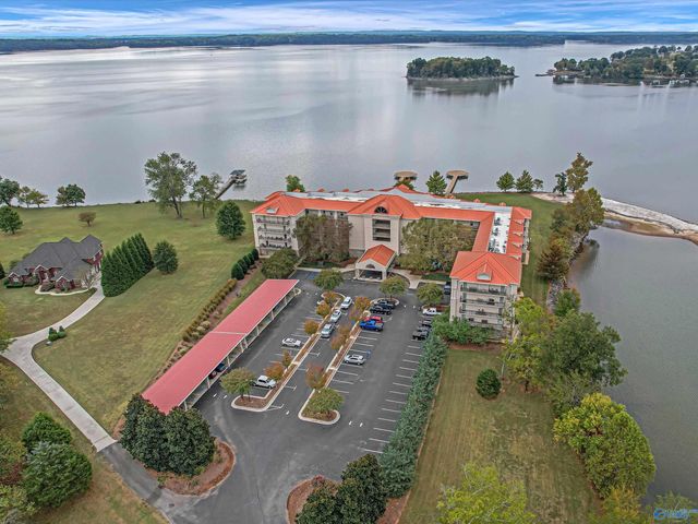 12100 Two Rivers Drive PH-E, Athens, AL 35611