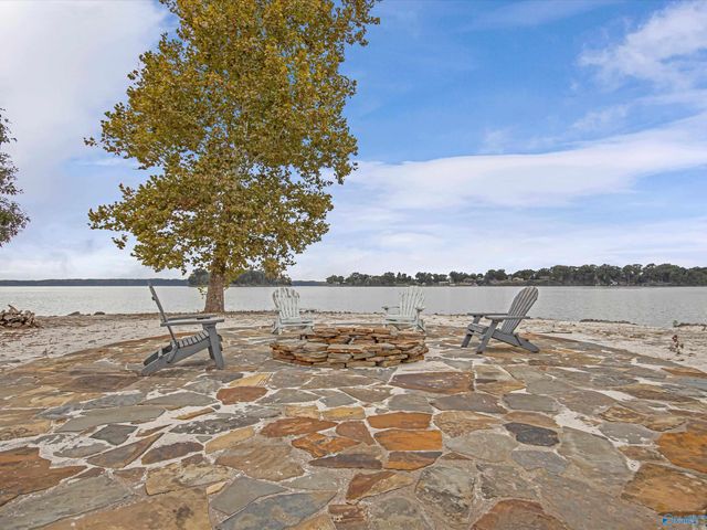 12100 Two Rivers Drive PH-E, Athens, AL 35611