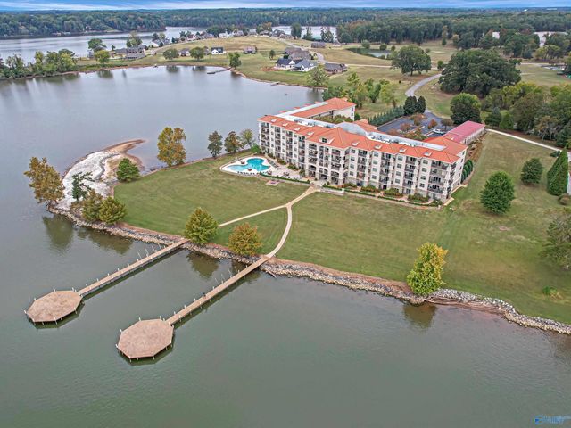 12100 Two Rivers Drive PH-E, Athens, AL 35611