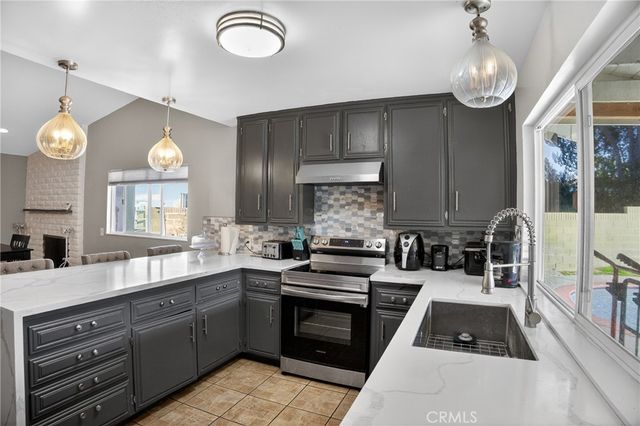2630 Space Court, Lancaster, CA 93536
