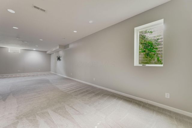 8220 Tricia Price Drive, Powell, OH 43065