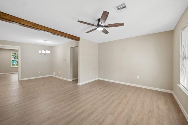 7413 W Knoll Street, Houston, TX 77028