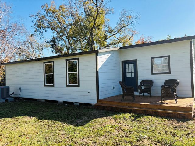 7413 W Knoll Street, Houston, TX 77028