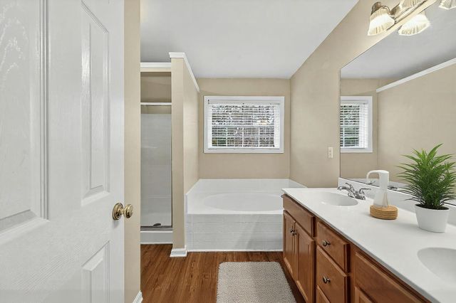 176 Thousand Oaks Circle, Goose Creek, SC 29445