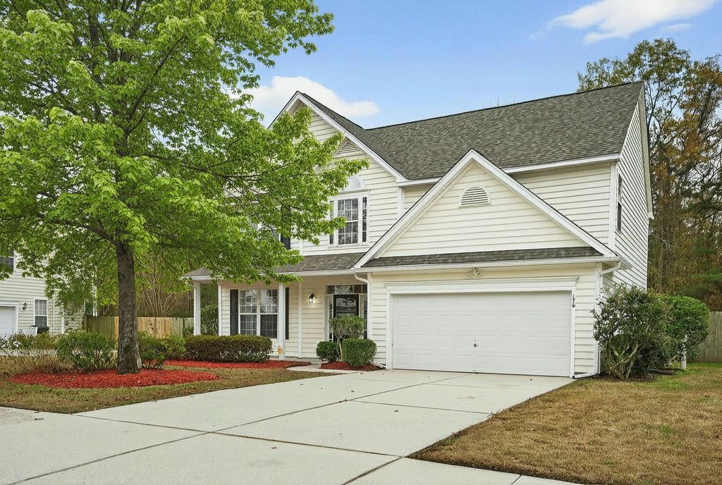 176 Thousand Oaks Circle, Goose Creek, SC 29445