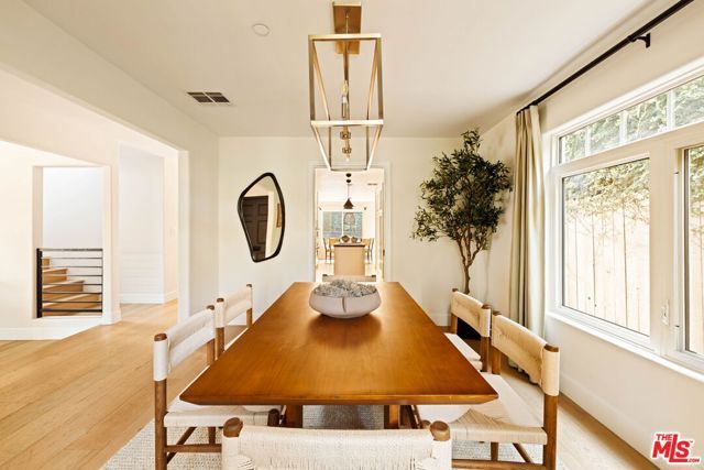 825 Huntley, West Hollywood, CA 90069