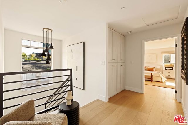825 Huntley, West Hollywood, CA 90069