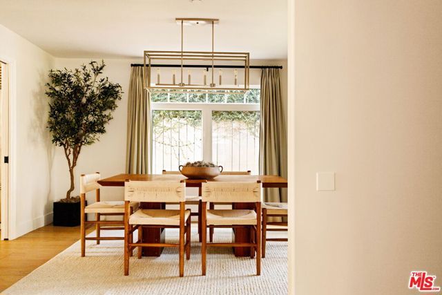 825 Huntley, West Hollywood, CA 90069