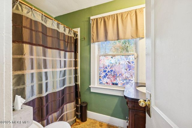 73 Jackson Street, Freehold, NJ 07728