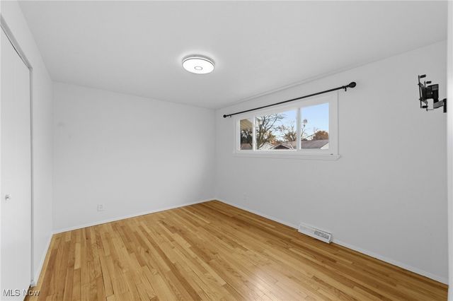 6677 Crenshaw Drive, Parma Heights, OH 44130