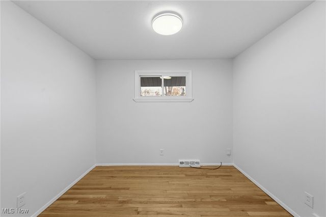 6677 Crenshaw Drive, Parma Heights, OH 44130