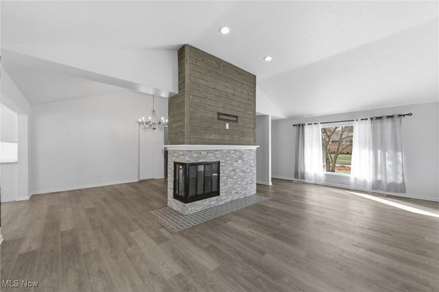 6677 Crenshaw Drive, Parma Heights, OH 44130