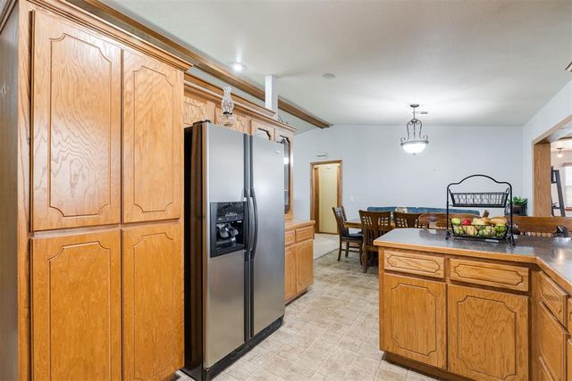 9601 Westview Drive, Lexington, OK 73051