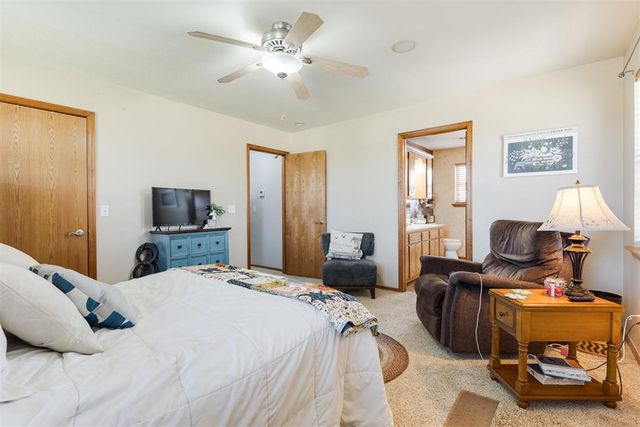 9601 Westview Drive, Lexington, OK 73051