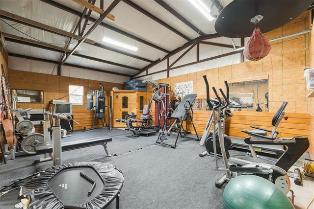 9601 Westview Drive, Lexington, OK 73051