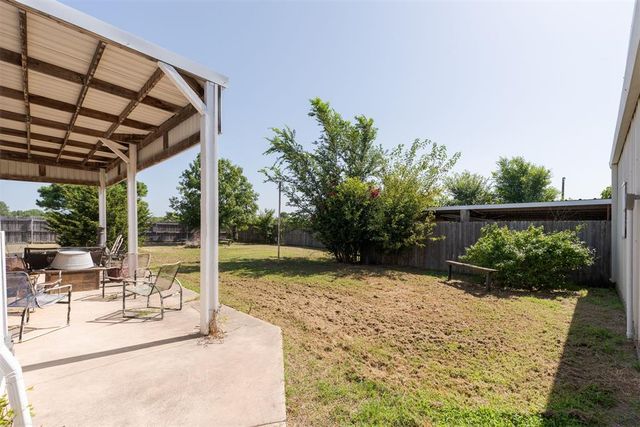 9601 Westview Drive, Lexington, OK 73051