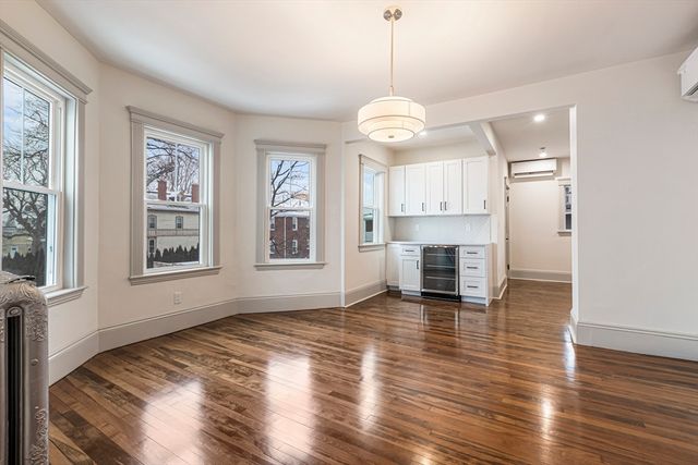 41 Westmoreland 3, Boston, MA 02124