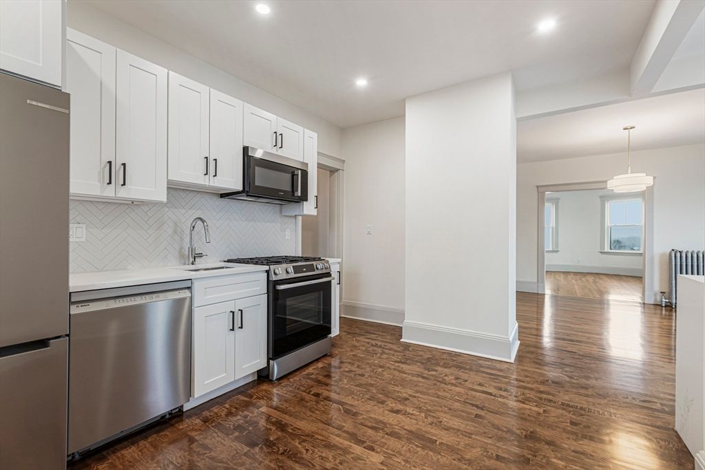 41 Westmoreland 3, Boston, MA 02124