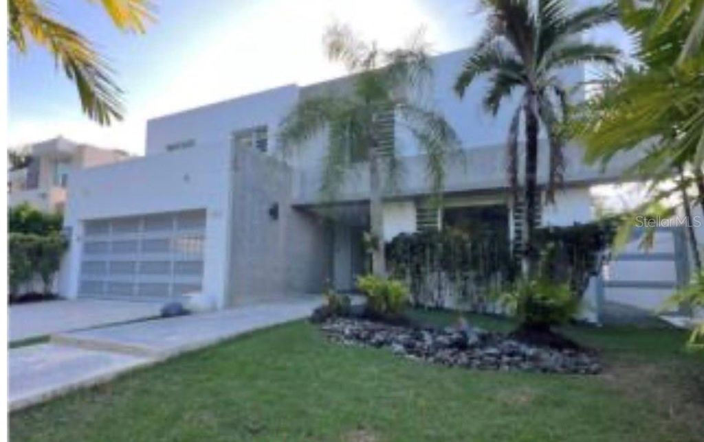 352 SANTA CATALINA, Guaynabo, PR 00969