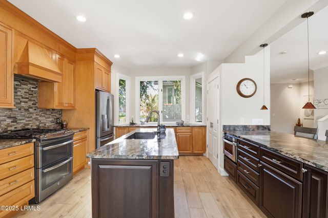 12 Oyster Landing Lane, Hilton Head Island, SC 29928