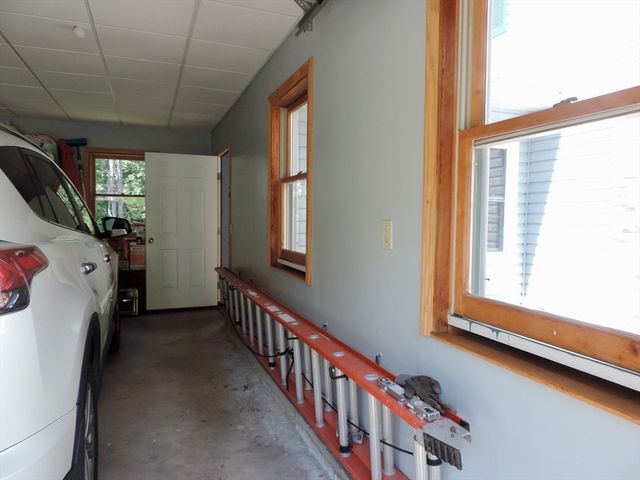 96 Logtown Rd, Amherst, MA 01002