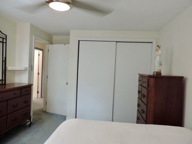 96 Logtown Rd, Amherst, MA 01002