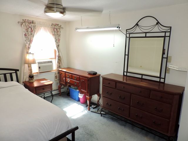 96 Logtown Rd, Amherst, MA 01002