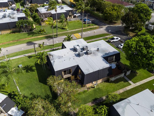 187 Woodland Road, Palm Springs, FL 33461